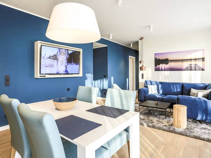 Ferienwohnung für 3 Personen, mit Sauna und Balkon sowie Ausblick und Garten an der Müritz