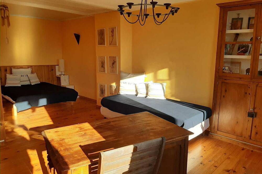 The Eus terrace - Eus in Eus, Región de Prades (Francia)