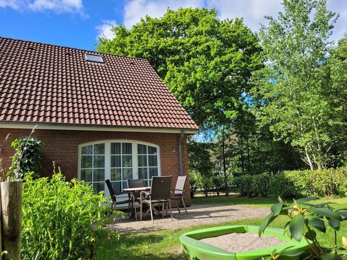 Ferienhaus für 4 Personen, mit Garten auf Eiderstedt - 2