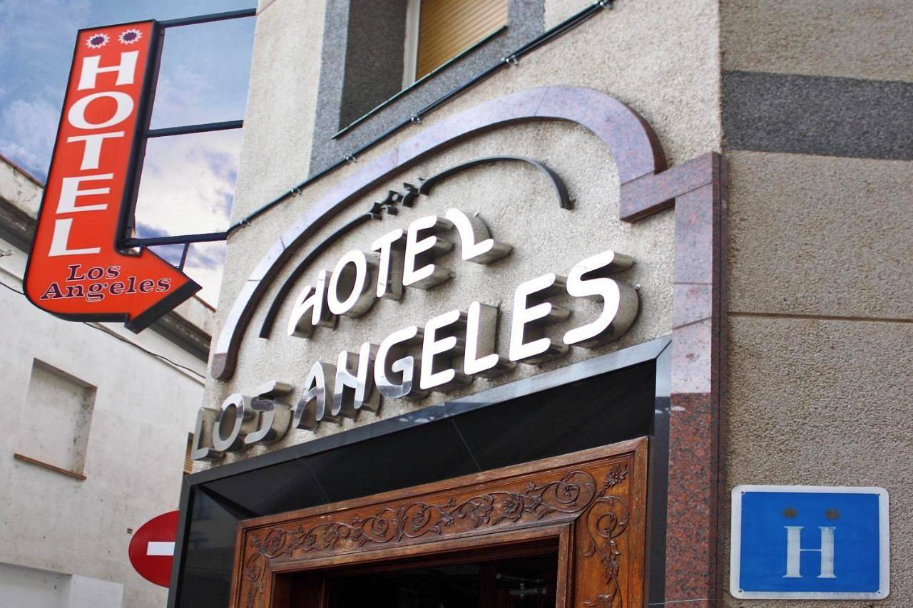 Hotel Los Angeles in Figueras, Alt Empordà