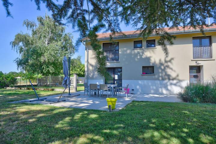 Gîte for 4 people, with pool and garden as well as terrace - 1