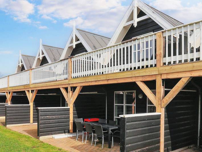 Ferienhaus für 4 Personen, mit Terrasse und Whirlpool, mit Haustier in Blavand