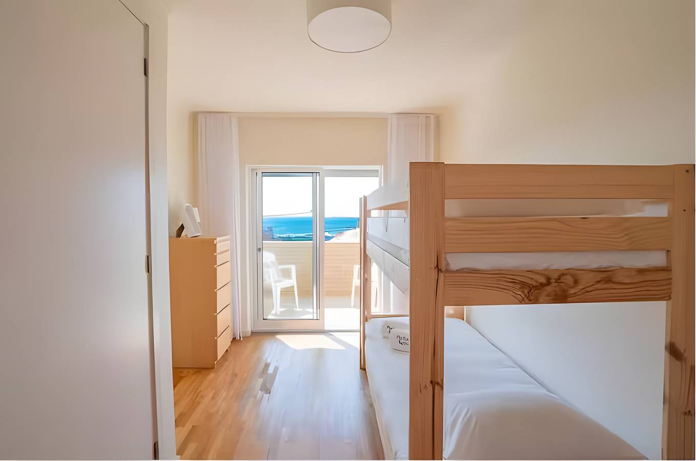 Geheel appartement, Appartement 'Moledo Com Piscina Privada A' met Zeezicht, Privézwembad en Wi-Fi in Moledo, Distrito de Viana do Castelo