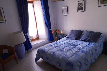 Maison de vacances pour 2 personnes, avec jacuzzi et jardin dans Lozère