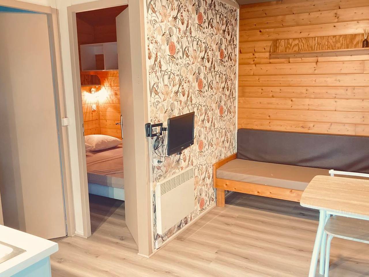 Chalet 2 pers. avec Terrasse à Montlaur in Montlaur (Midi-Pyrénées), Parc naturel régional des Grands Causses