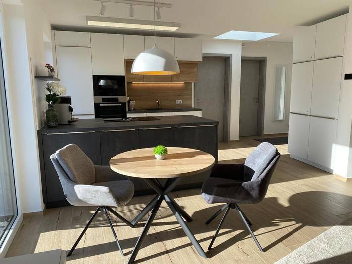 Ferienwohnung für 2 Personen, mit Ausblick und Garten sowie Seeblick in Naturpark Oberpfälzer Wald