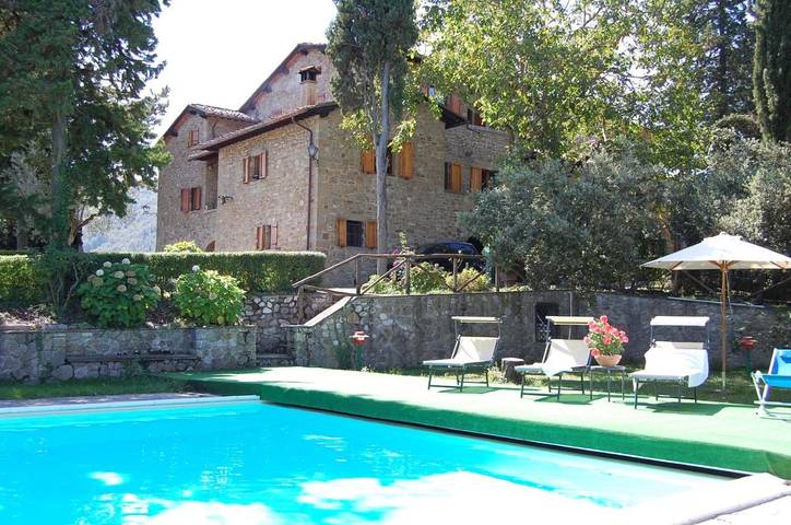 Agriturismo per 4 persone, con Giardino e Piscina nonché Panorama a Anghiari