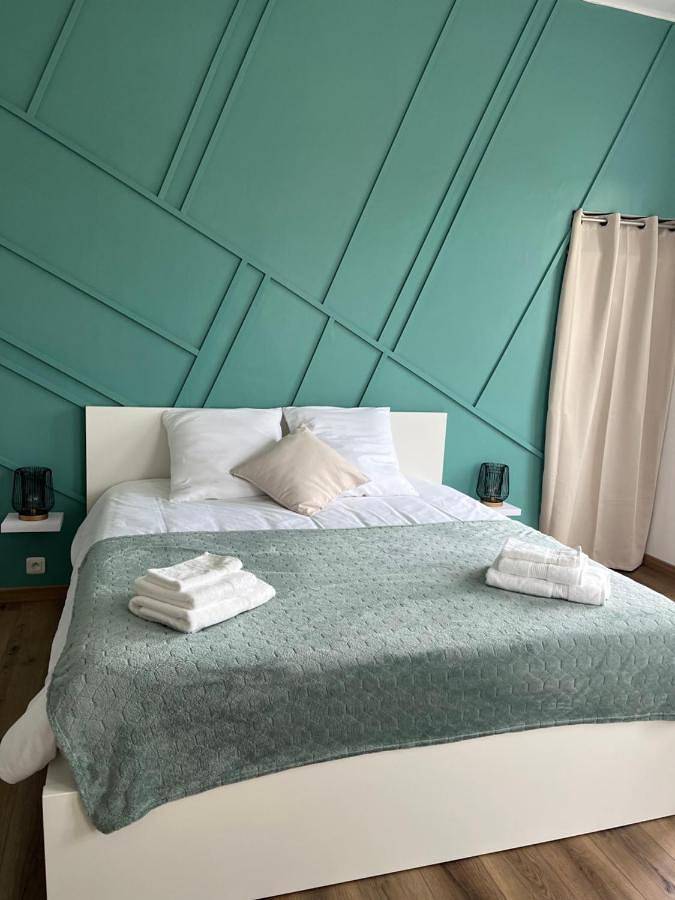 Appartement entier, One-Bedroom Apartment in Les Andelys, Région de Les Andelys