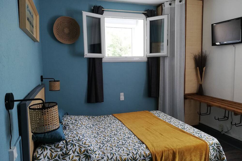 Village house 6/8 pers. 3 bedrooms - 3 bathrooms - 3 wc - Wi-Fi in Campan, Hautes-Pyrénées