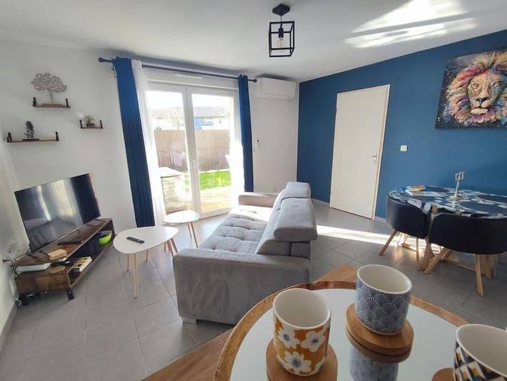 Gîte pour 4 personnes, avec jardin à Daux