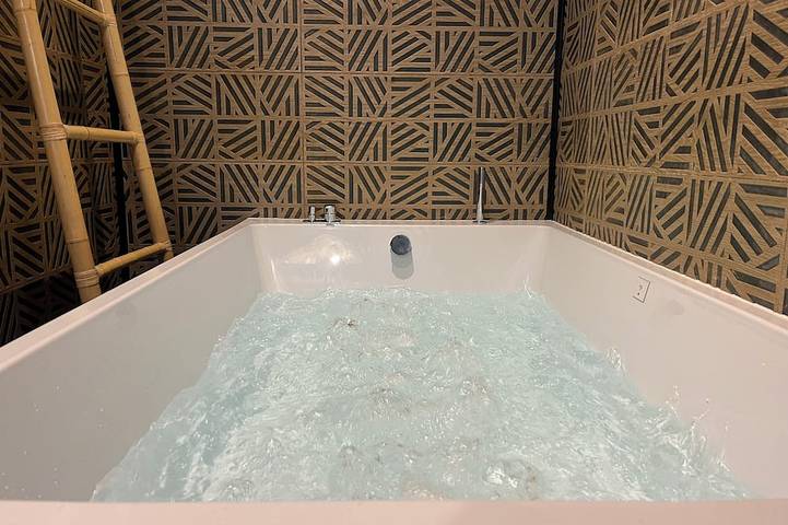 Holiday apartment for 2 people, with hot tub and terrace - 1