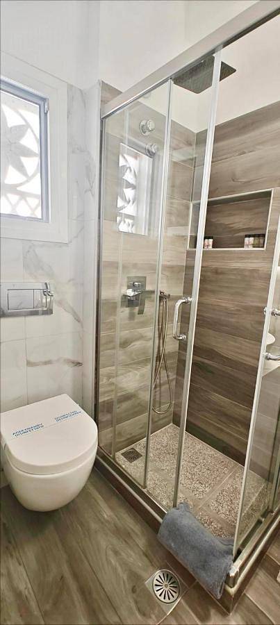 Maison d’hôte pour 4 personnes, avec vue et terrasse, animaux acceptés dans Tinos - 2