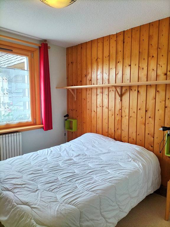 Gîte pour 6 personnes, avec terrasse ainsi que jardin et sauna, animaux acceptés à Chapelle-des-Bois - 4