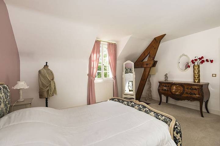 Location de vacances pour 12 personnes, avec balcon et jardin à Saint-Martin-des-Champs (Yonne) - 3