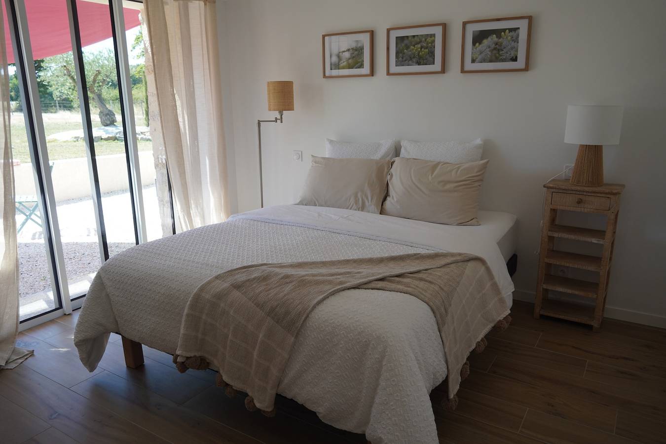 Chambre d’hôtes À L'orée Des Bois « Chambre Flower » avec terrasse privée, jardin commun et Wi-Fi in La Gaubretière, Vallée de la Loire