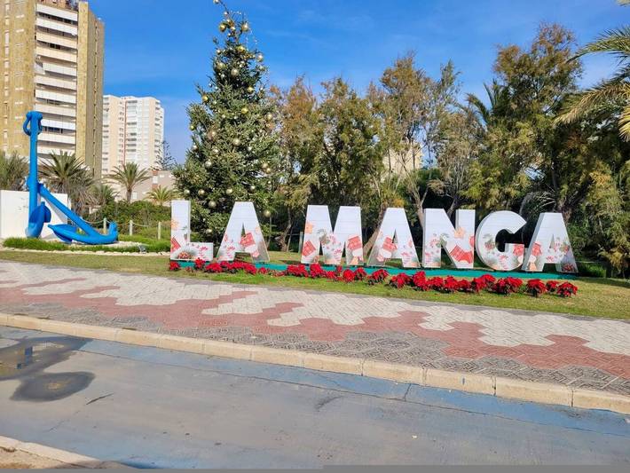 Gîte pour 5 personnes, avec balcon et piscine dans La Manga del Mar Menor - 4