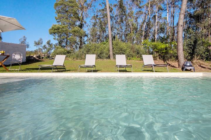 Holiday Home 'Villa Da Floresta' with Private Pool, Wi-Fi and Air Conditioning in Rio Mau e Arcos, Porto District