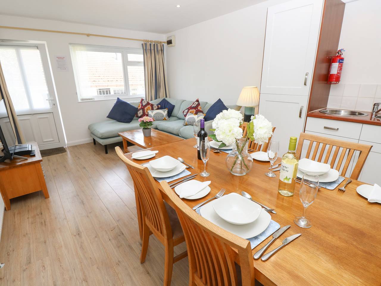 Entire apartment, 8 Munday Cottages in Norton Green, Isle of Wight