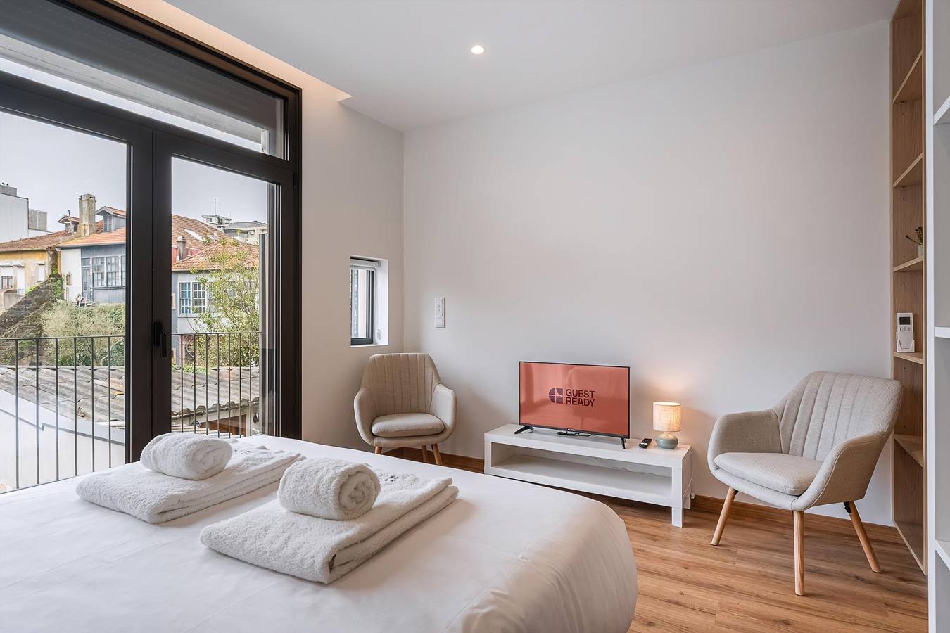 Ganzes Studio, Studio für 2 Personen mit Balkon in Cedofeita, Porto