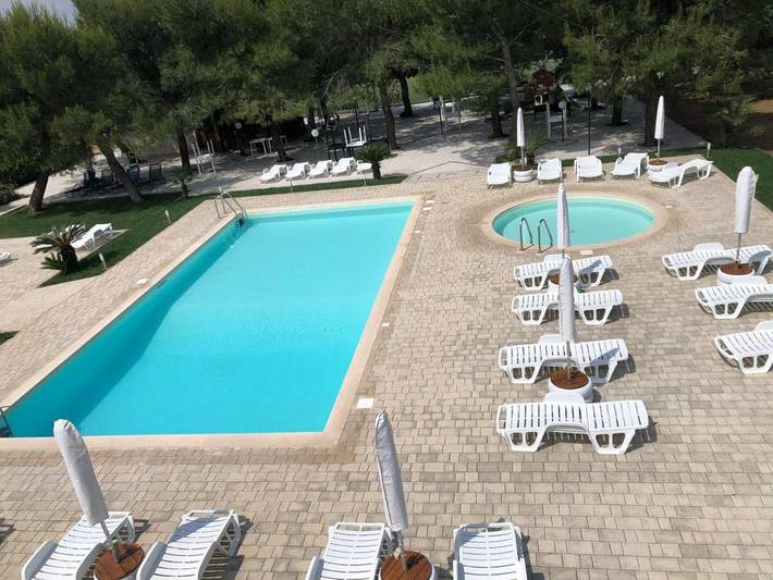 Gîte pour 4 personnes, avec bassin pour enfant et jardin ainsi que piscine et vue, animaux acceptés à Mesagne - 2