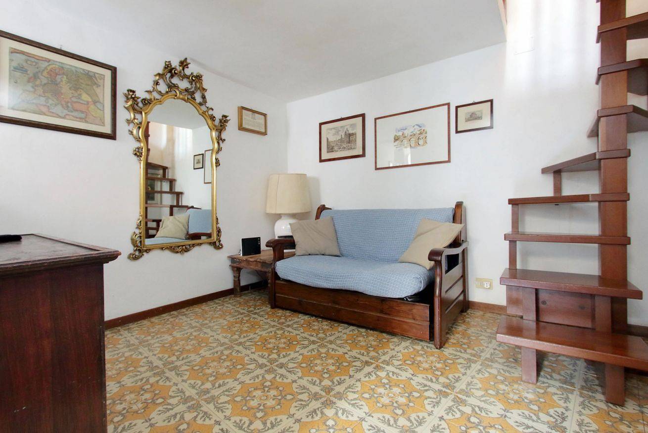Apartamento inteiro, Banchi Nuovi - Cozy little apartment for 4 close to piazza Navona in Centro de Roma, Roma