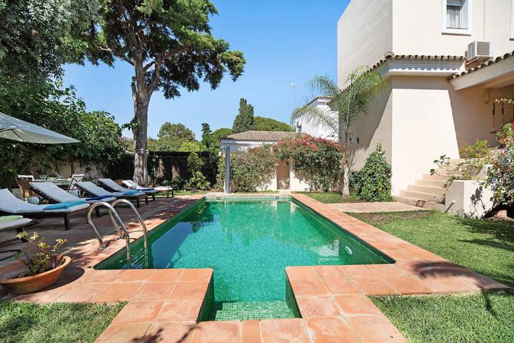Ferienhaus für 14 Personen, mit Balkon und Garten in El Puerto de Santa María