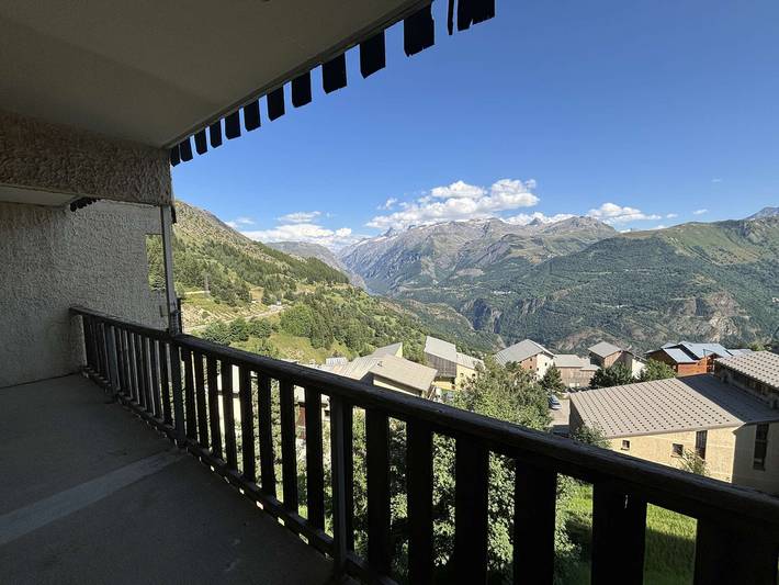 Ganze Wohnung, 2-Zimmer-Kabinenwohnung an der Piste mit Aufzug - Auris en Oisans in Auris, Nationalpark Écrins