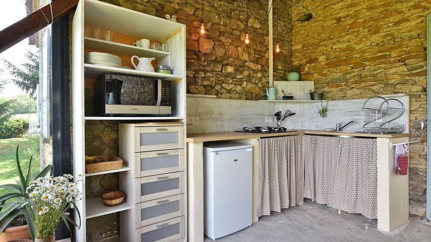 Location de vacances pour 4 personnes, avec jardin et piscine à Loubejac - 4