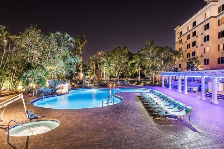 Apartamento para 2 personas, con piscina además de jacuzzi y terraza en Hollywood (Florida)
