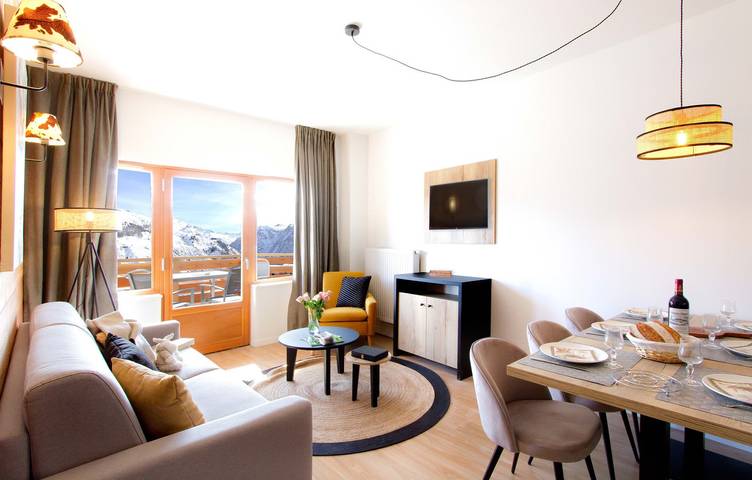 Gîte pour 2 personnes, avec Balcon et Jacuzzi ainsi que Piscine et Sauna à Orcières - 4