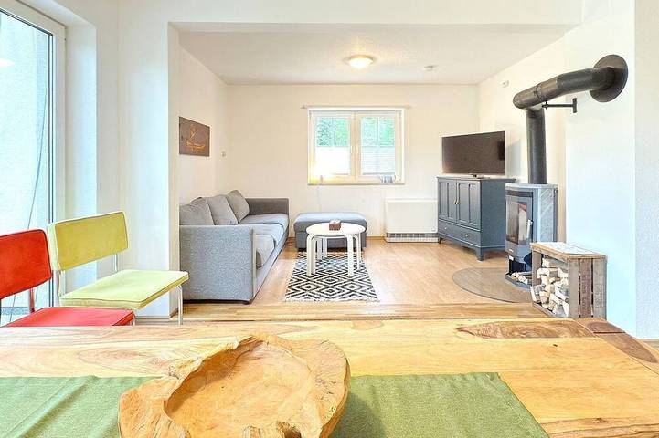 Ferienhaus für 6 Personen, mit Garten und Balkon in Byhleguhre-Byhlen