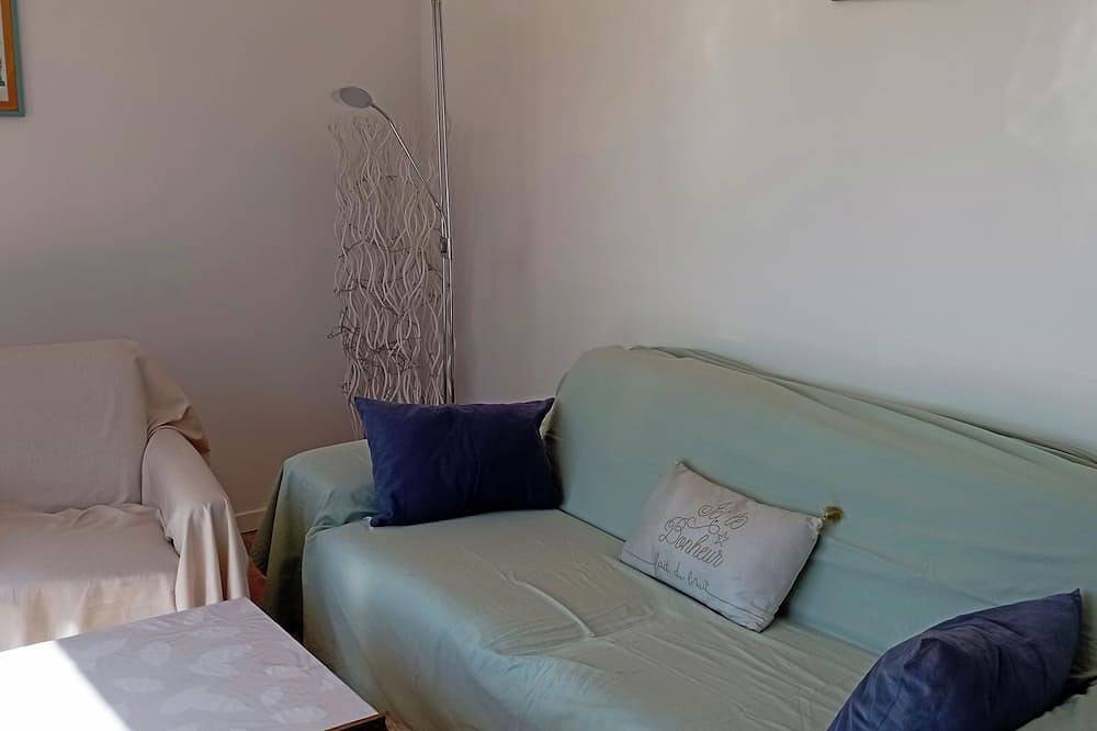 Apartamento entero, Upstairs Villa Air-Conditioned Pool Panoramic View 180° Hills And Village Class in Auribeau-sur-Siagne, Costa mediterránea (Francia)