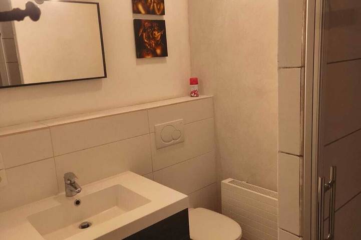 Gîte pour 2 personnes, avec terrasse ainsi que piscine et jardin à Barret-sur-Méouge - 3