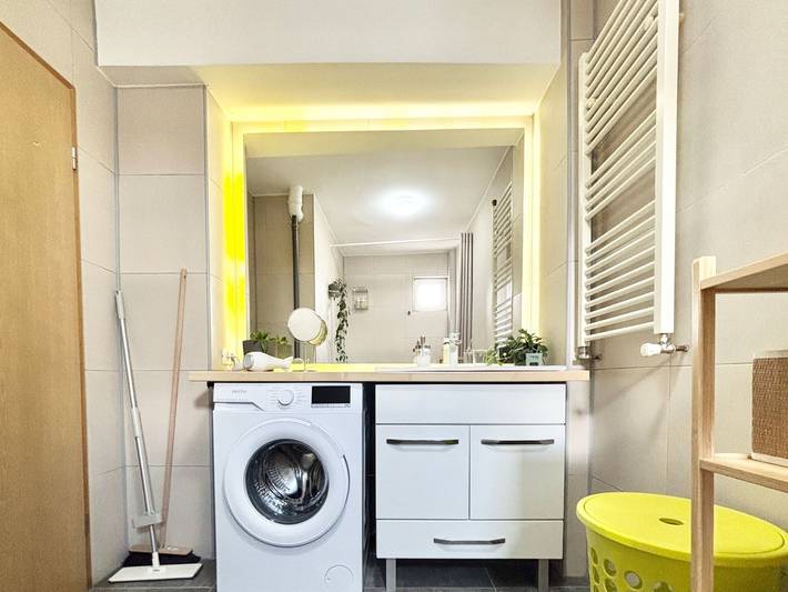 Apartamento entero, Opera Sunrise zentrale moderne Balkonwohnung in Timișoara, Timiș