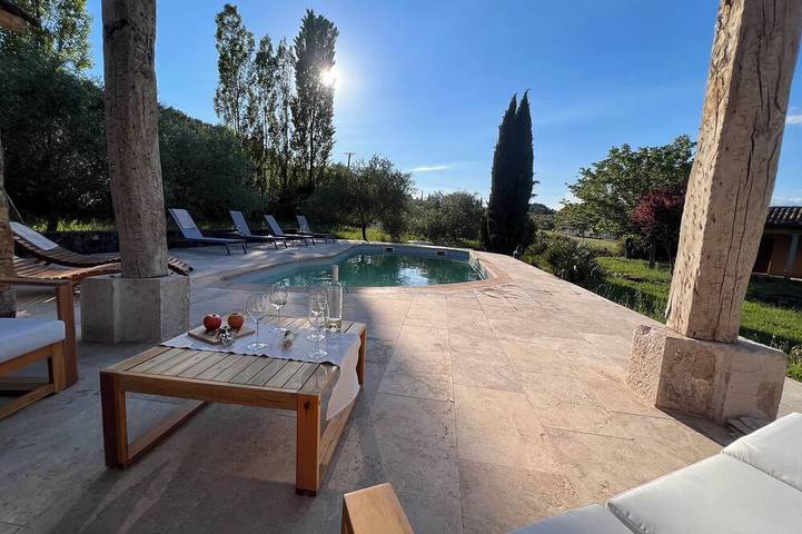 Villa pour 12 personnes, avec terrasse et jardin à Draguignan