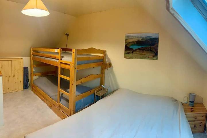 Gîte pour 4 personnes, avec jardin et terrasse à Picherande - 3