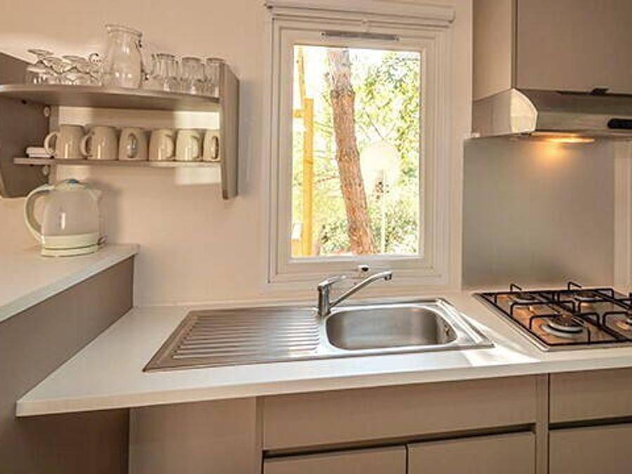 Camping Rivages des Landes - Bungalow 6 personnes - Mobil-home | Comfort | 2 Ch. | 4/6 Pers. | Terrasse surélevée in Aureilhan, Côte d’Argent
