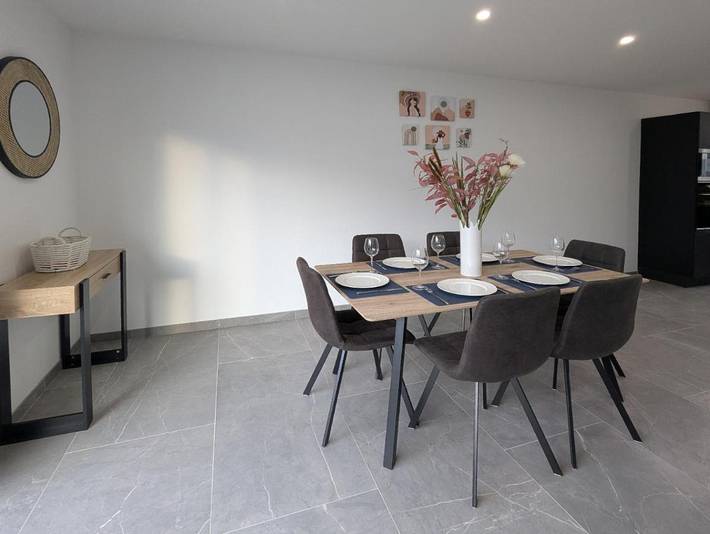 Location de vacances pour 6 personnes, avec jardin à Chasseneuil-du-Poitou - 4
