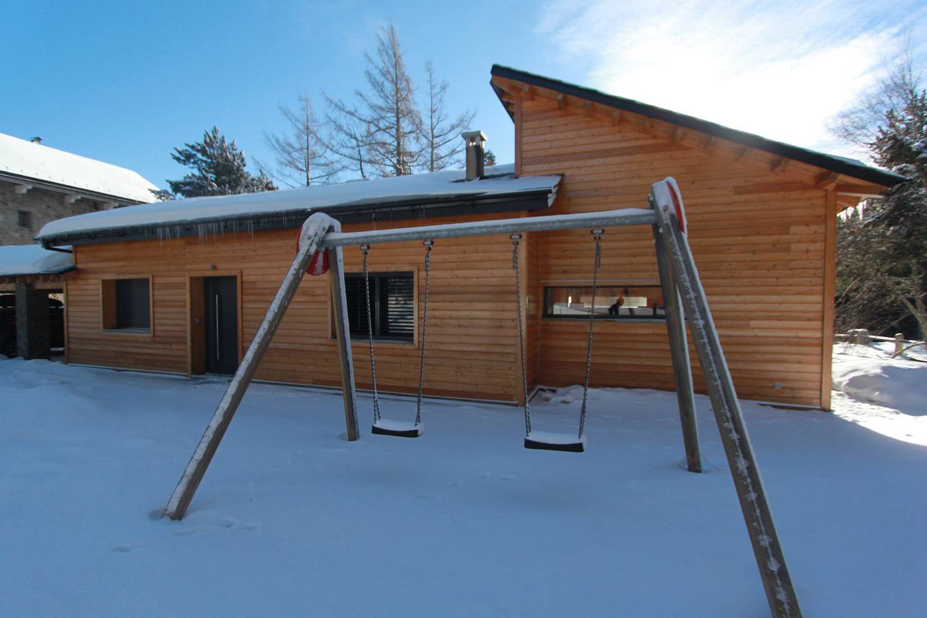 Chalet 'Magnifique Moderne Familial' mit Bergblick, privater Terrasse und Wi-Fi in Bolquère, Parc naturel régional des Pyrénées catalanes