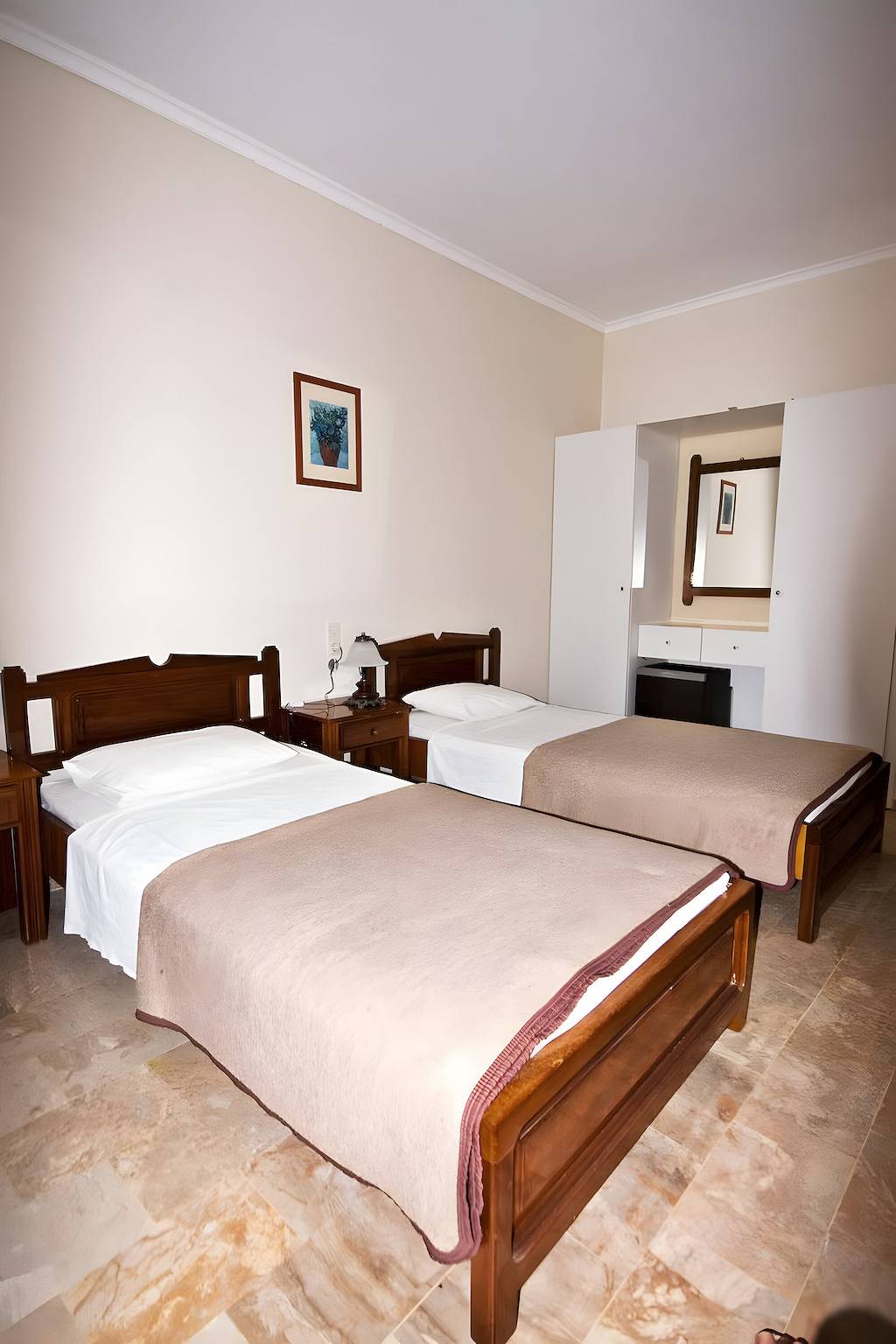 Bed and Breakfast 'Room No 6' with Sea View, Wi-Fi and Air Conditioning in Kalymnos