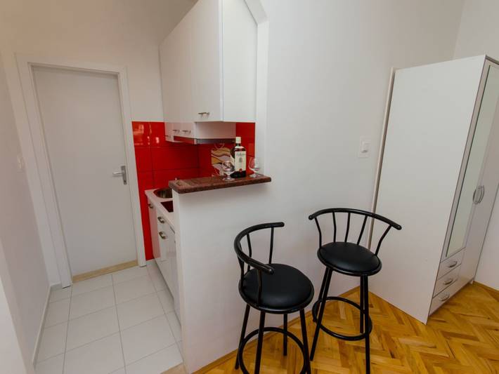 Ferienwohnung für 2 Personen, mit Balkon in Trogir - 4