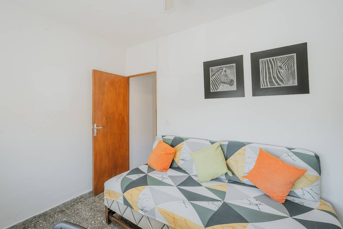 Maison de vacances « Pisito De Pueblo Ii » avec vue sur la montagne, Wi-Fi et climatisation in Navaluenga, Valle del Alberche