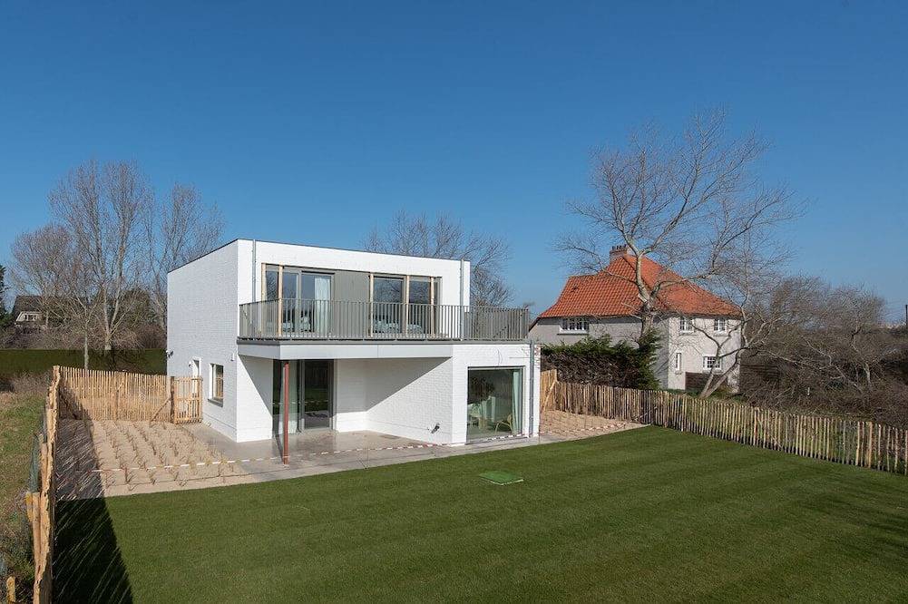 Villa Petit Mousse -Luxurious villa close to beach in Koksijde-Bad, Koksijde