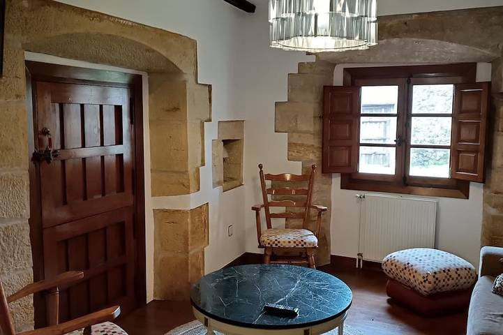 Padruno apartments for 4/6 people in Alfoz de Lloredo, Cantabrian Coast