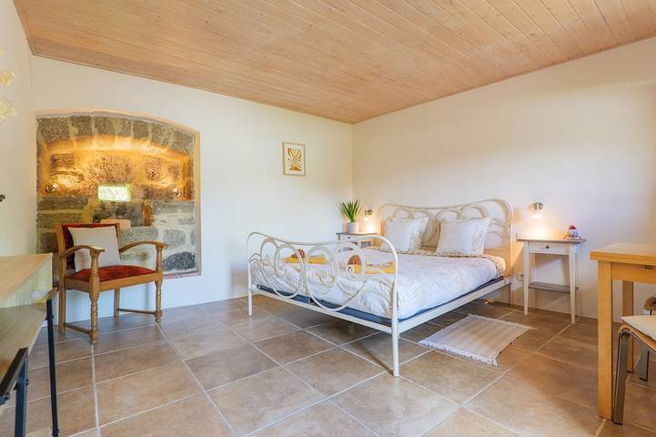 Chambre d’hôte pour 2 personnes, avec jardin ainsi que jacuzzi et piscine - 1