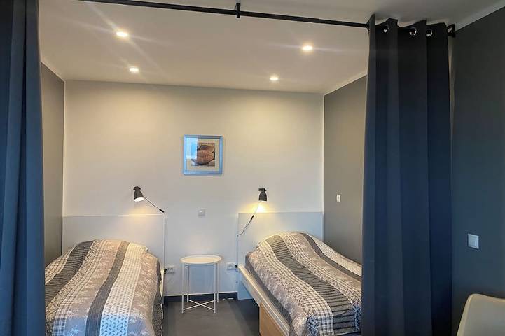 Ganze Wohnung, Gemütliche Apartment 45 m\" , Balkon bis 3 Monteure oder Urlauber, schnelles Wlan in Homberg/Ruhrort/Baerl, Duisburg
