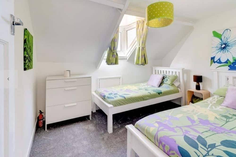 Rainbow Cottage - Ein Zuhause in der Ferne im Herzen von Whitby in Whitby, North York Moors National Park