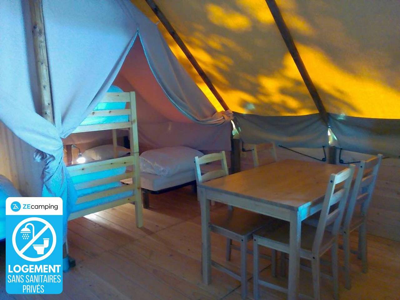 Zecamping 3* animaux acceptés tente 20m2 5 pers in Athée, Dijon en omgeving