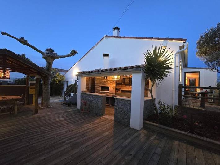 Location de vacances pour 6 personnes, avec piscine et jardin, animaux acceptés à Saint-Victoret - 3