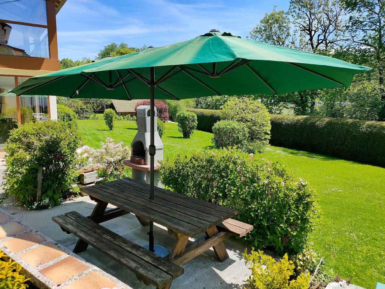 Appartement de vacances entier, Gite Lys Montagnes du Jura avec Spa Sauna rivière in Foncine-le-Haut, Parc naturel régional du Haut-Jura